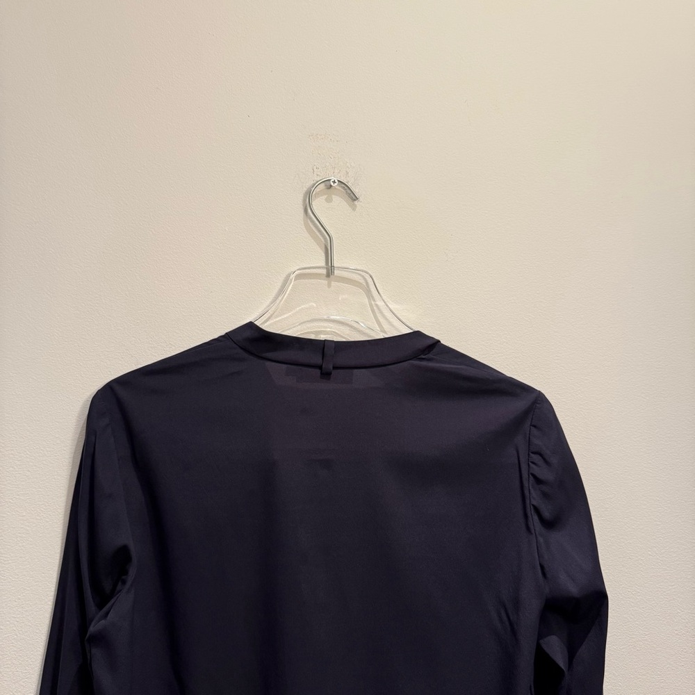Tory Burch Womens Navy Long Sleeve Shirt Option to Add A Scarf Size 4 - Picture 6 of 9
